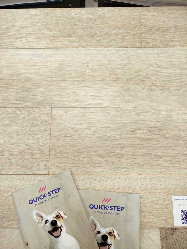 Ламинат Quick-Step Perspective Дуб Итальянский Бежевый PER 3832 крупным планом