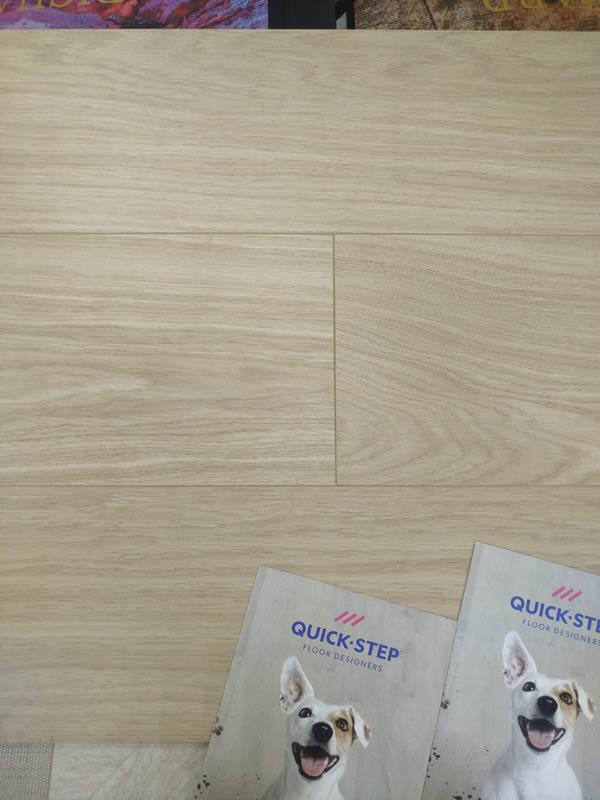 Ламинат Quick-Step Eligna Wide Дуб Натуральный Промасленный UWH 1538 крупным планом