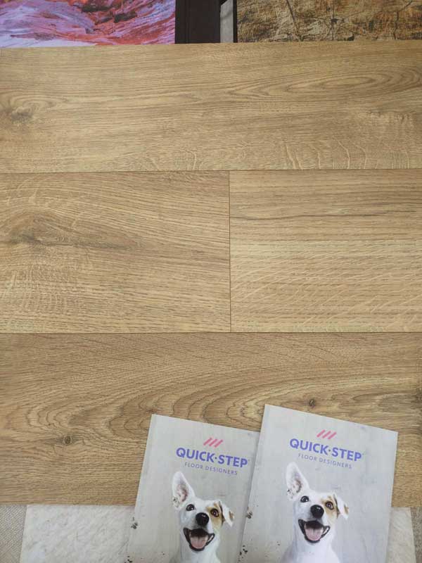 Ламинат Quick-Step Eligna Wide Дуб Древний Тис UWH 8635 крупным планом